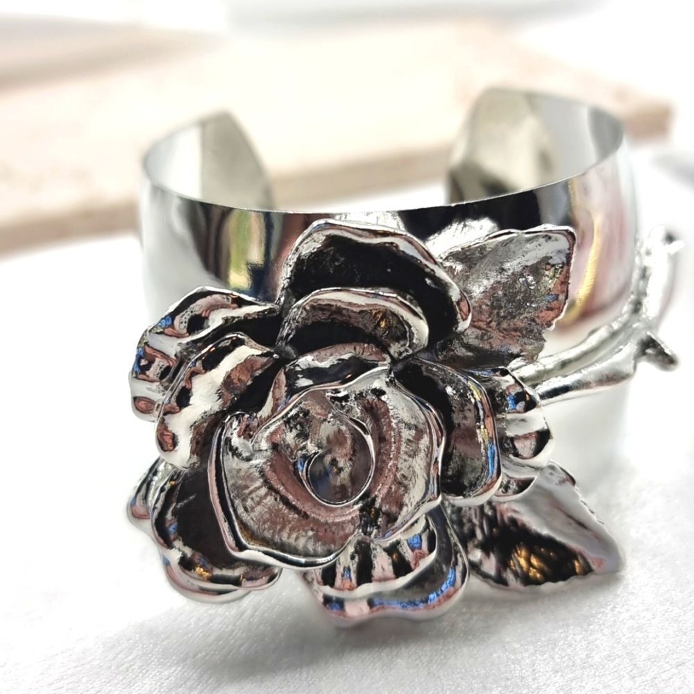 ZARA Maxi Rose Adjustable cuff bracelet In Silver | NWOT